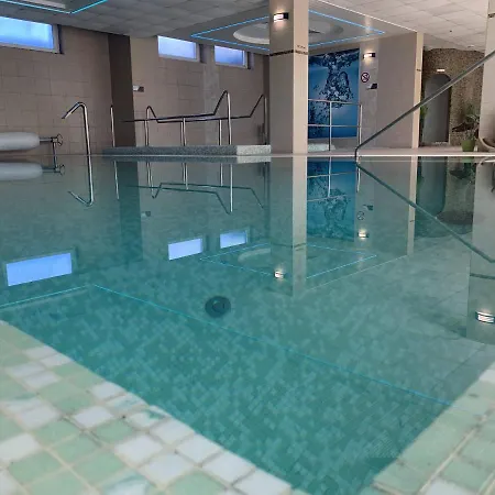 Granada Conference, Wellness And Sport מלון