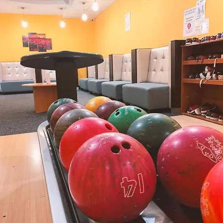 格拉纳达会议、康体和体育酒店 酒店