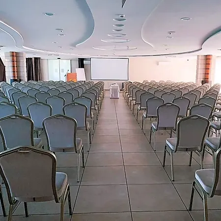 Granada Conference, Wellness And Sport 호텔 4*