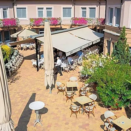Granada Conference, Wellness And Sport Hotel 4*