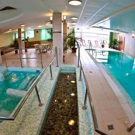 Granada Conference, Wellness And Sport 호텔 4*