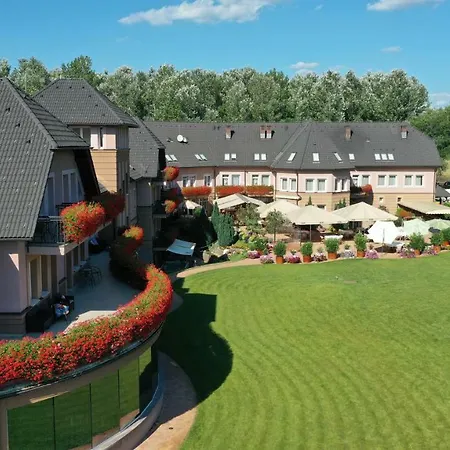 Granada Conference, Wellness And Sport 4* Kecskemét