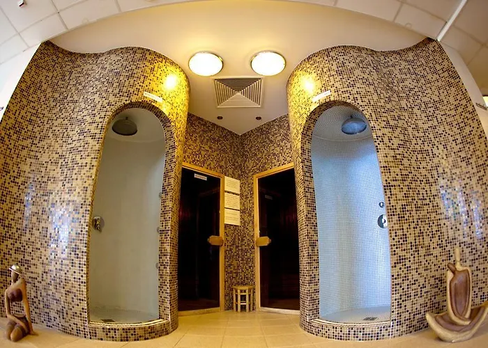 Granada Conference, Wellness And Sport Hotel 4*